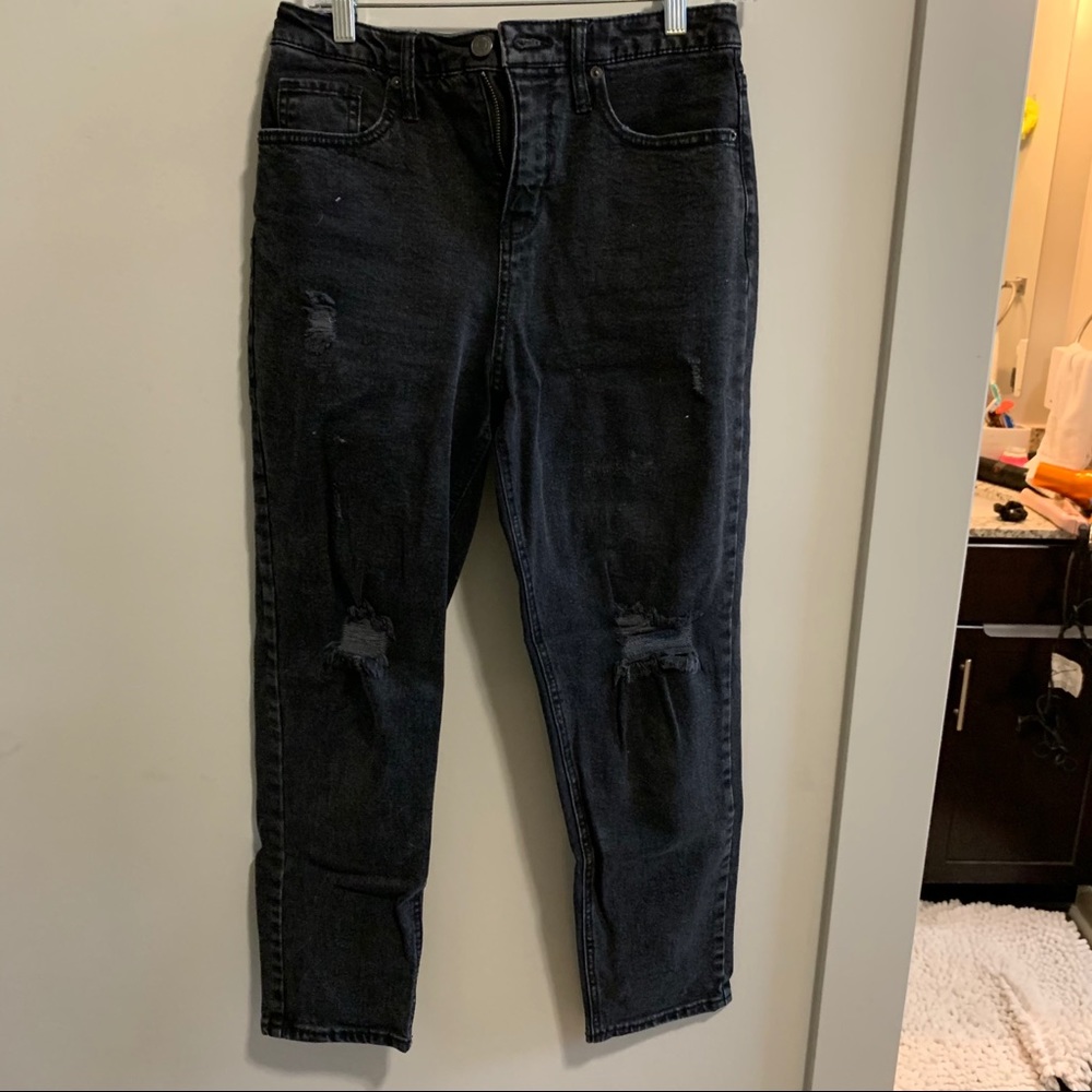 Ripped Mom jeans